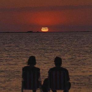 校园迷情综合自拍网
